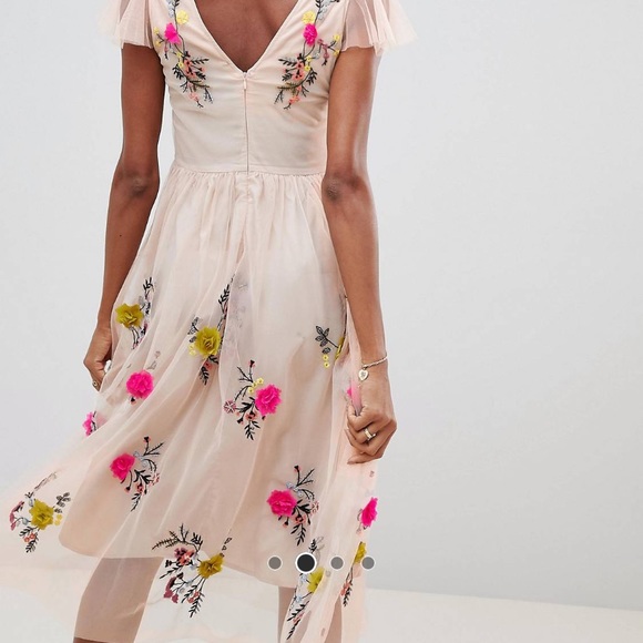 NEW Midi Dress with floral embroidery - Picture 3 of 4